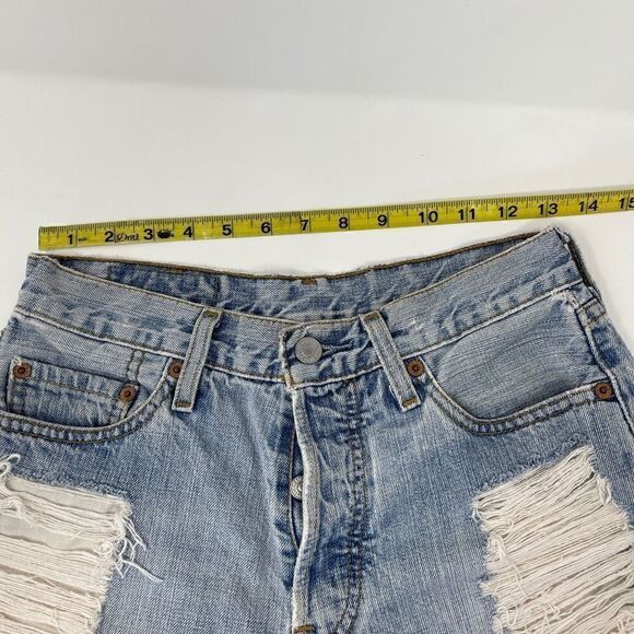 Vintage Levi’s 501 shorts Sz 28 - Picture 5 of 5
